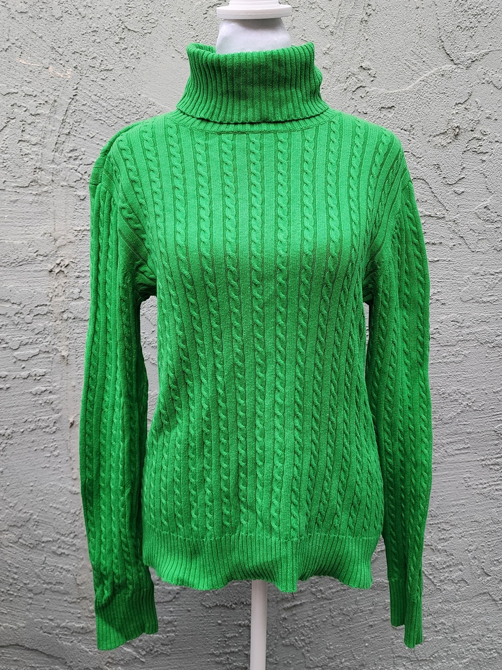 American Living Green Cable Knit Turtleneck Sweater Size Medium 100% Cotton